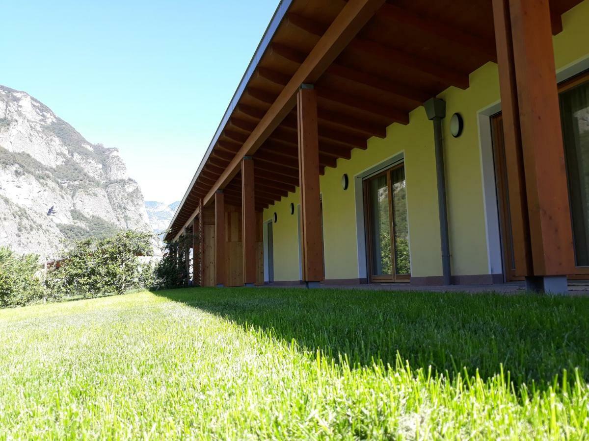 Agriturismo L' Isola Di Arturo ترينتو المظهر الخارجي الصورة